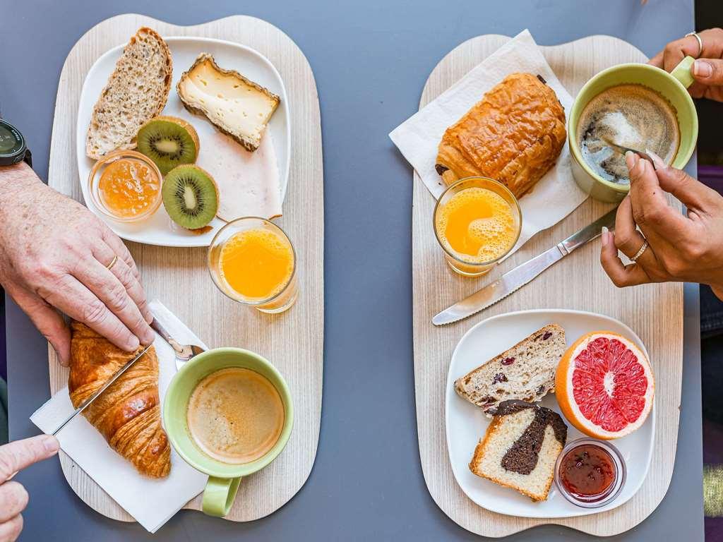 Ibis Styles Annecy Centre Gare Hotell Restaurang bild
